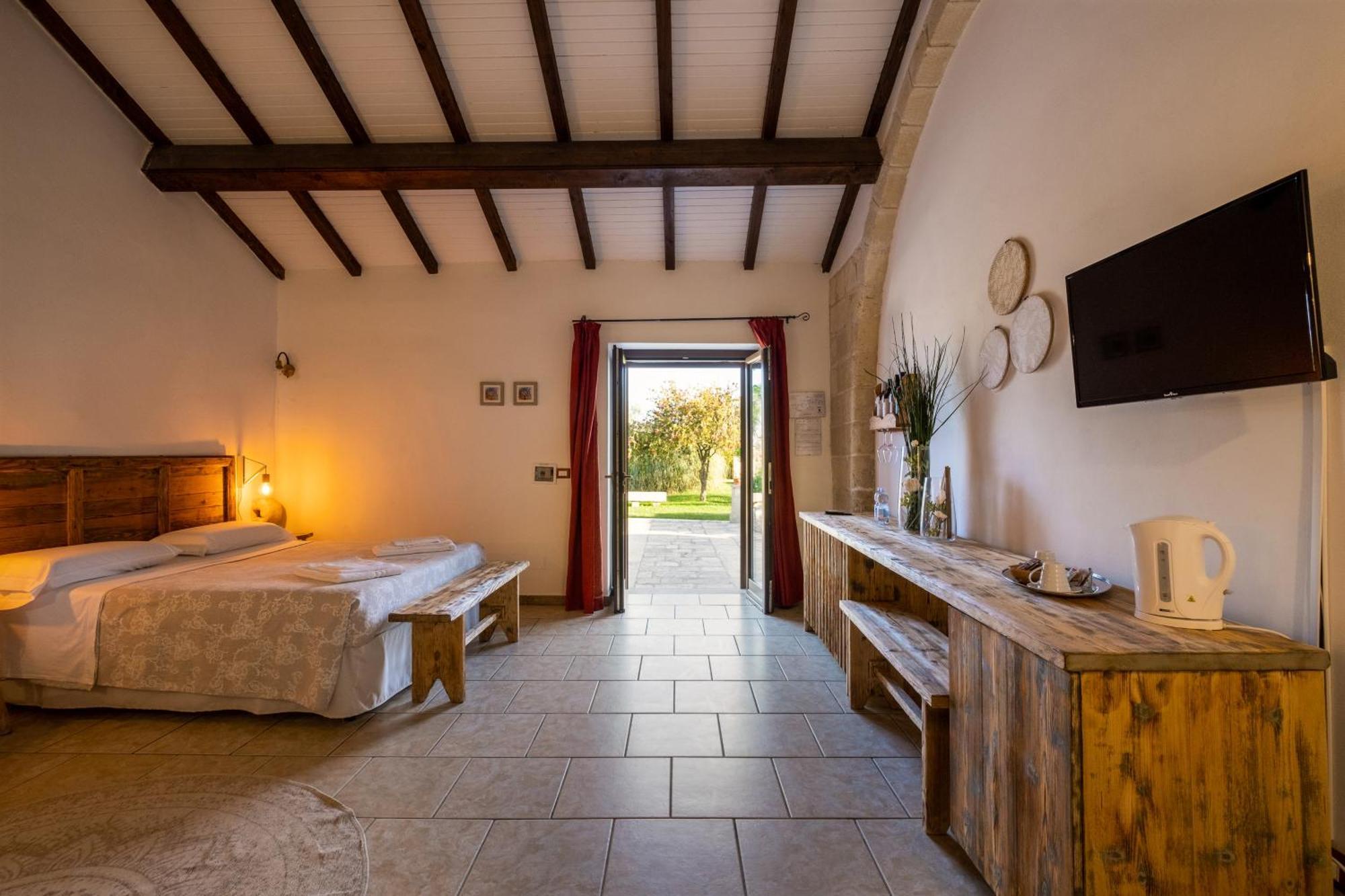 Agriturismo Masseria Costarella Borgagne Εξωτερικό φωτογραφία